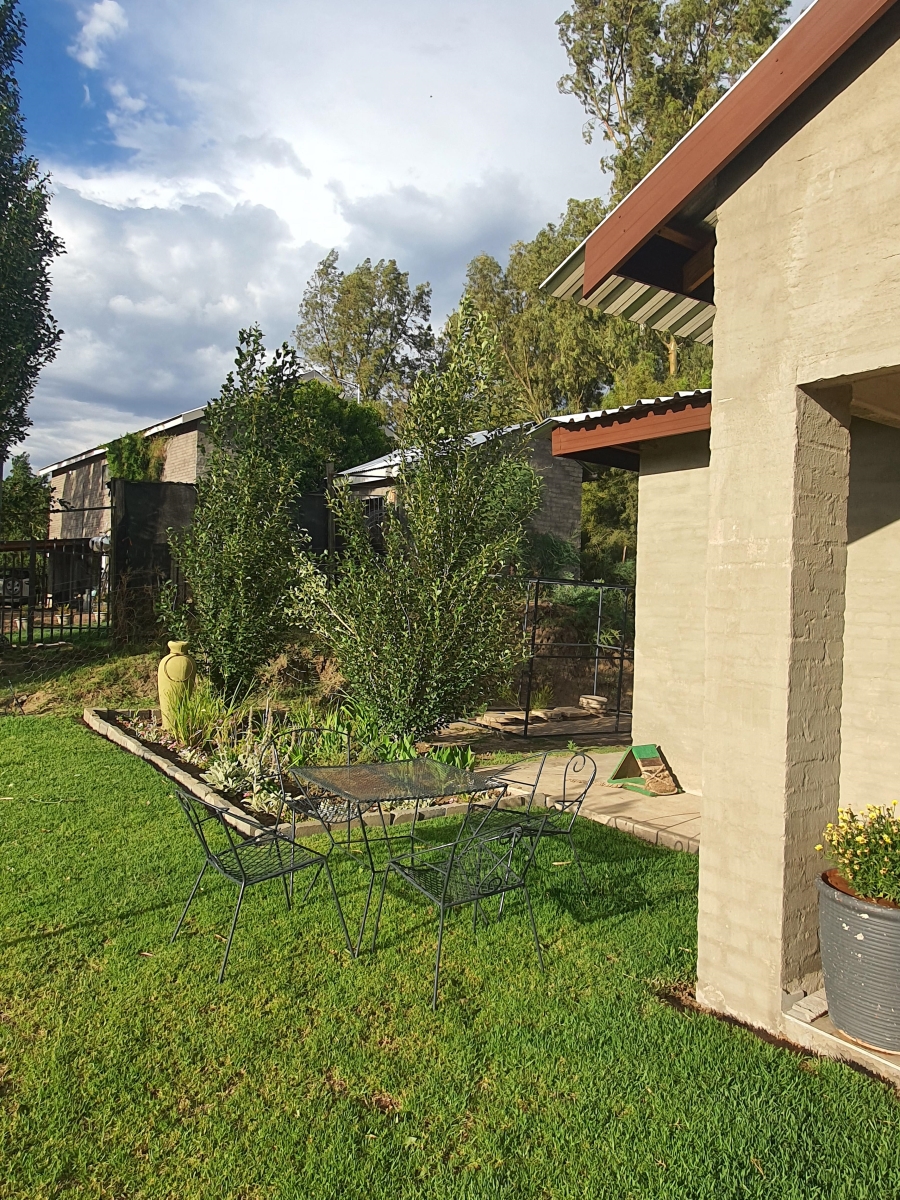 5 Bedroom Property for Sale in Douglas Northern Cape